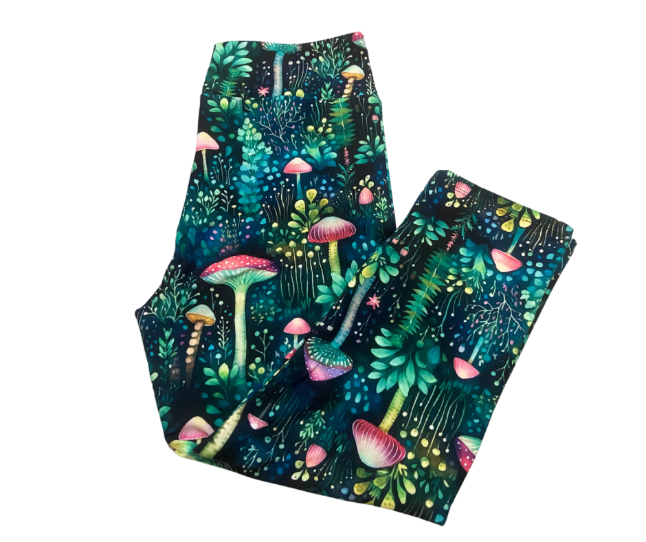 Green Toadstool Capri Leggings