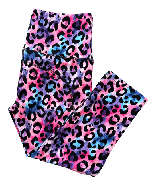 Pink & Purple Leopard Capri thigh pocket leggings