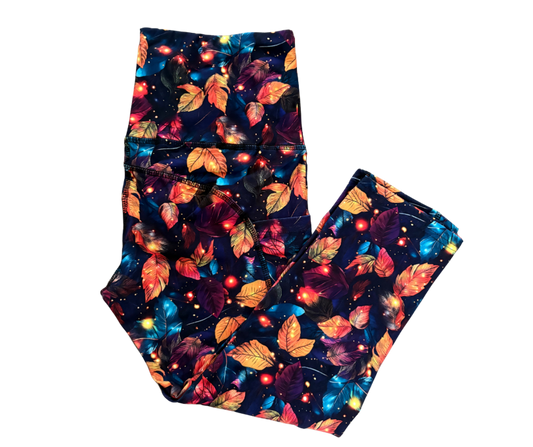 Autumn Leaves Capri thigh pocket leggings