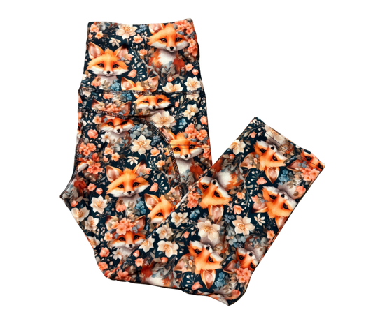 Floral Fox Capri thigh pocket leggings