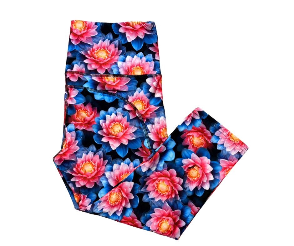 Lotus Dream thigh pocket Capri leggings
