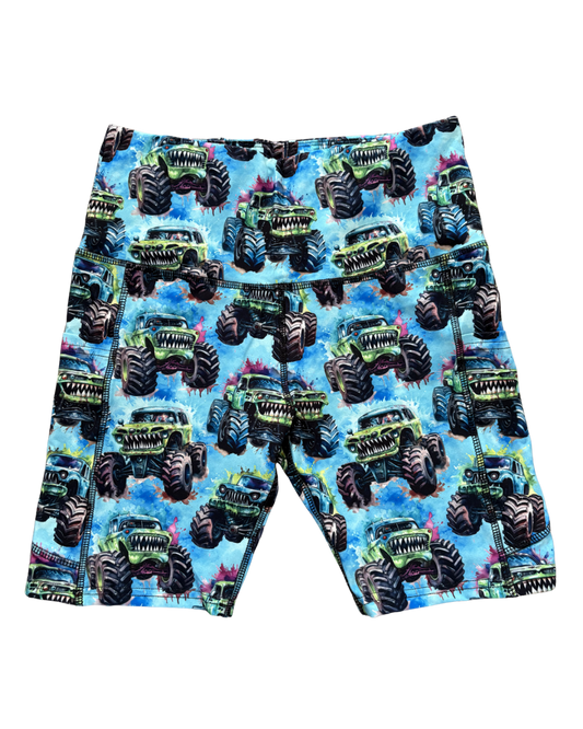 Wild Wheels thigh pocket shorts