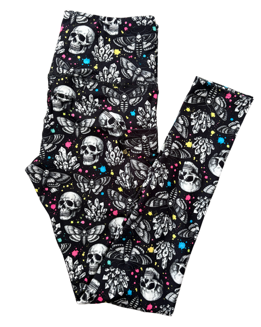 Moth & Skulls full length thigh pocket leggings