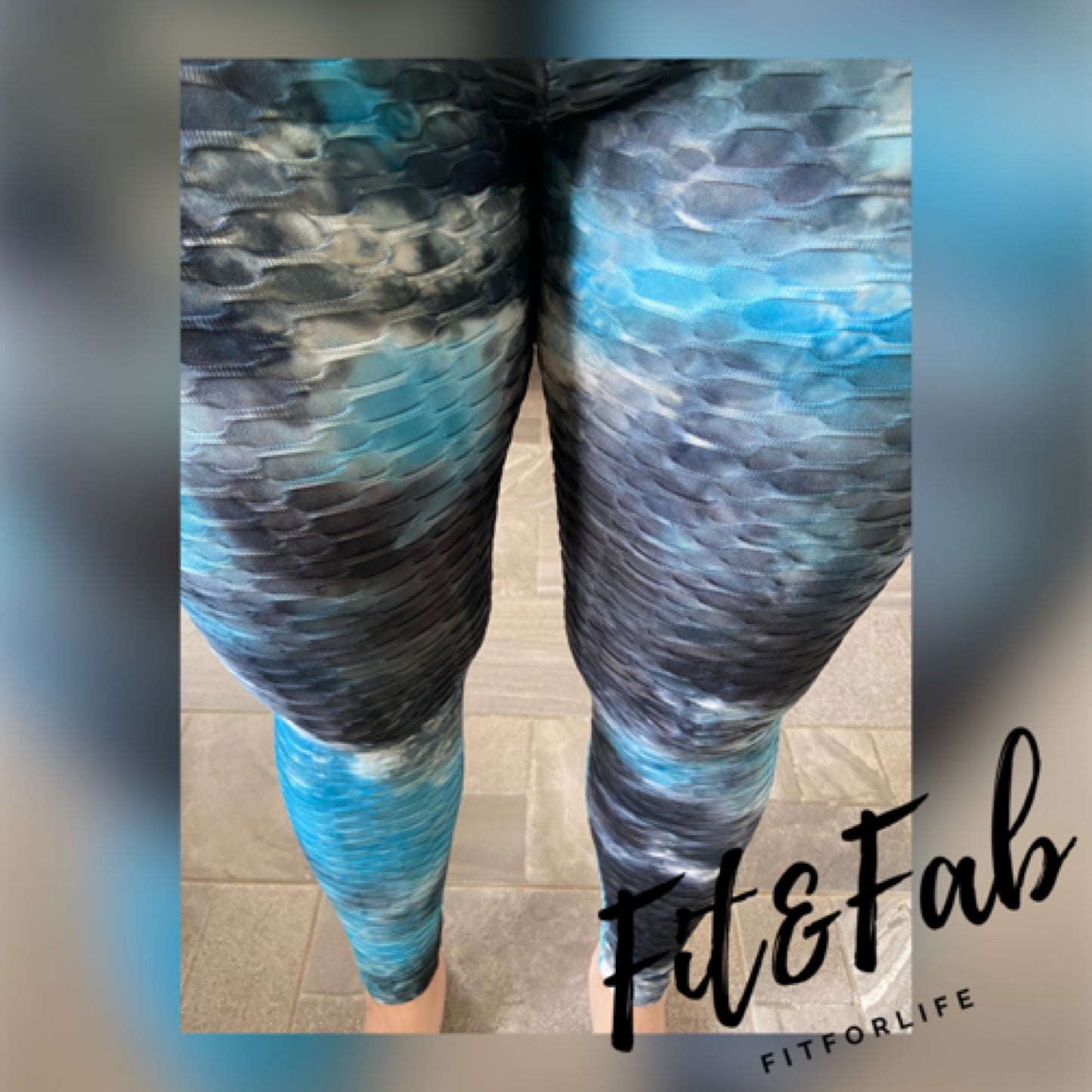 Blue tie dye butt scrunch leggings